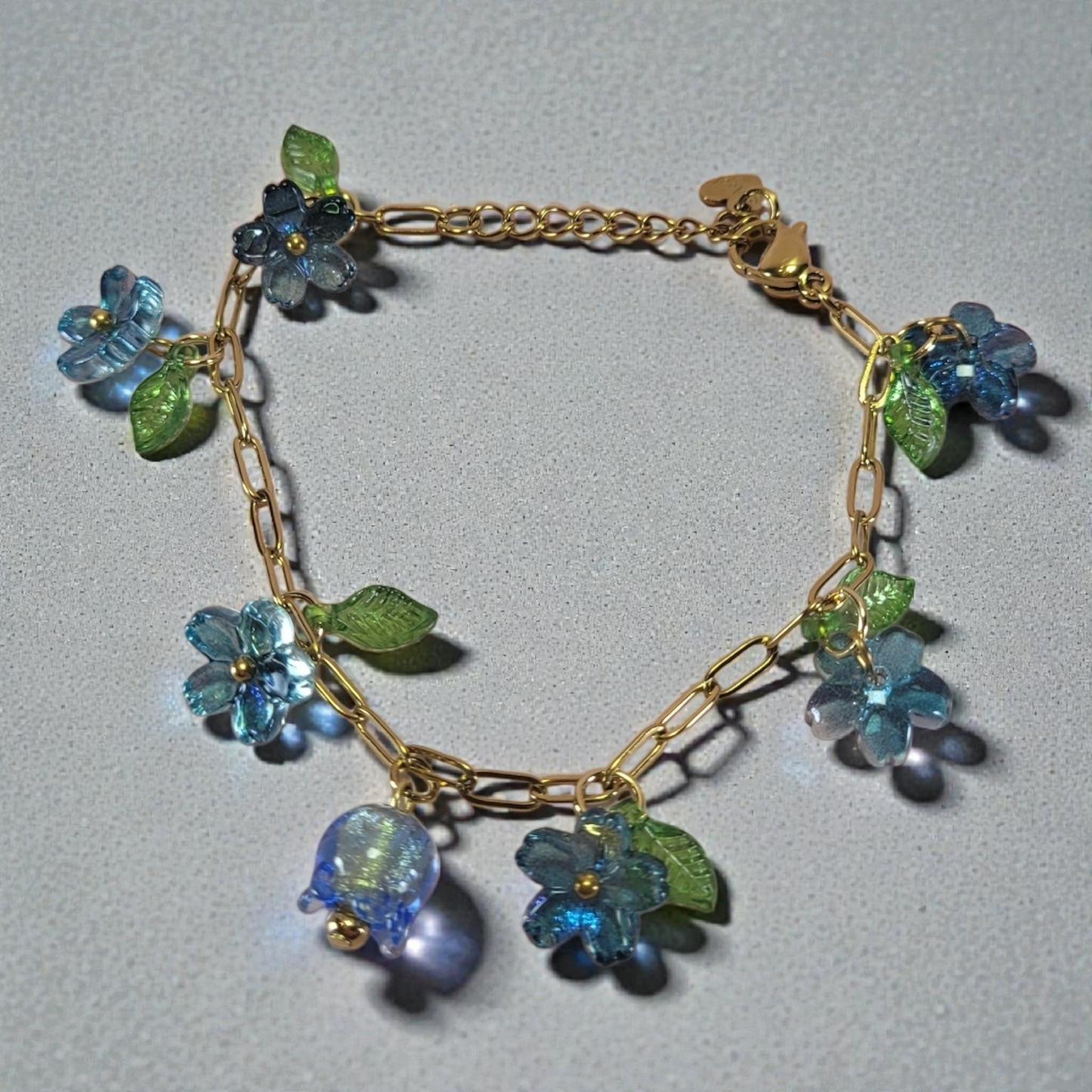 Bransoletka niebieska sakura i borówka