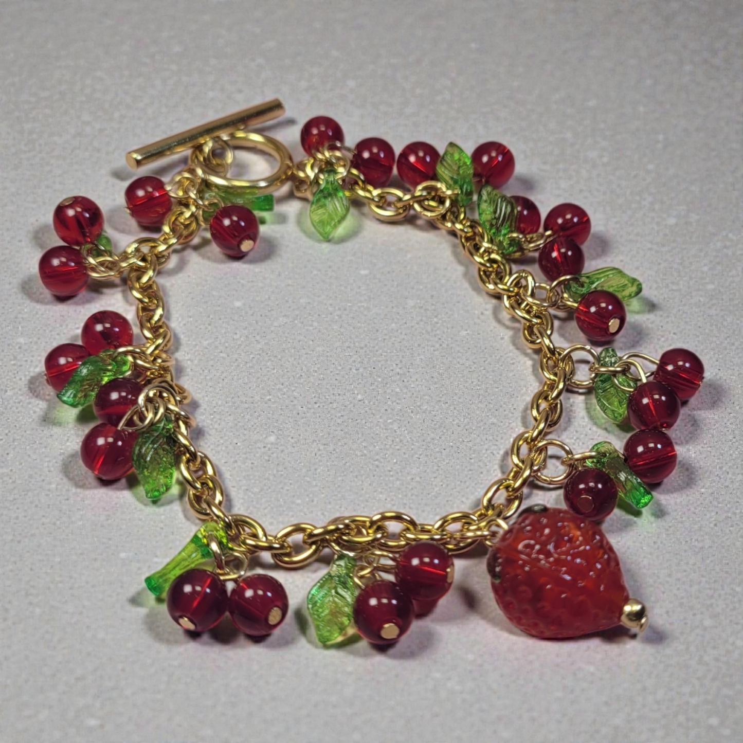 Bransoletka stal chirurgiczna koraliki szklane truskawka i wiśnie 
