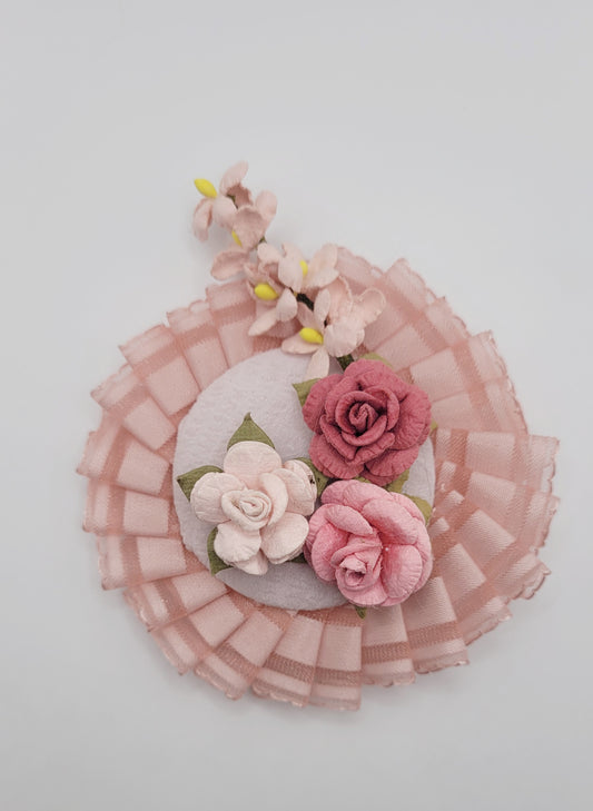 Pink lolita accessories and hair pin. 